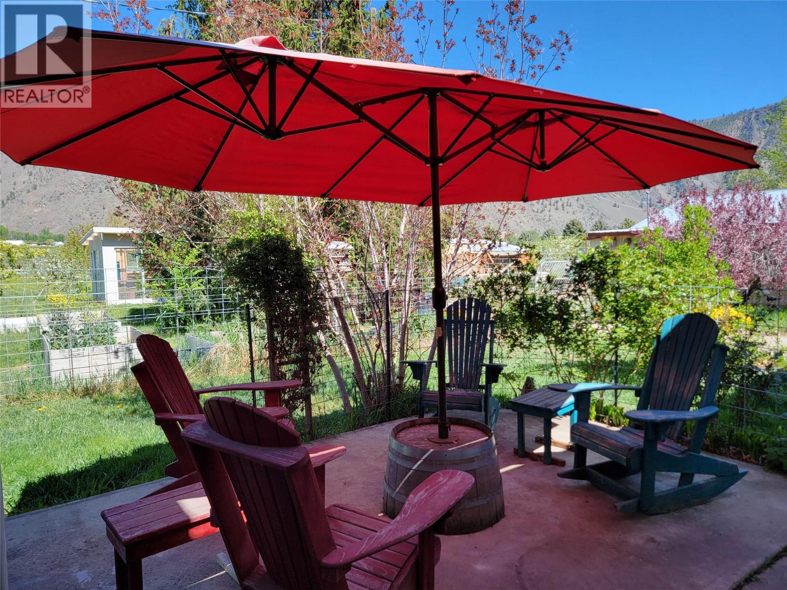 2626 Highway 3, Keremeos, British Columbia  V0X 1N5 - Photo 14 - 10385416