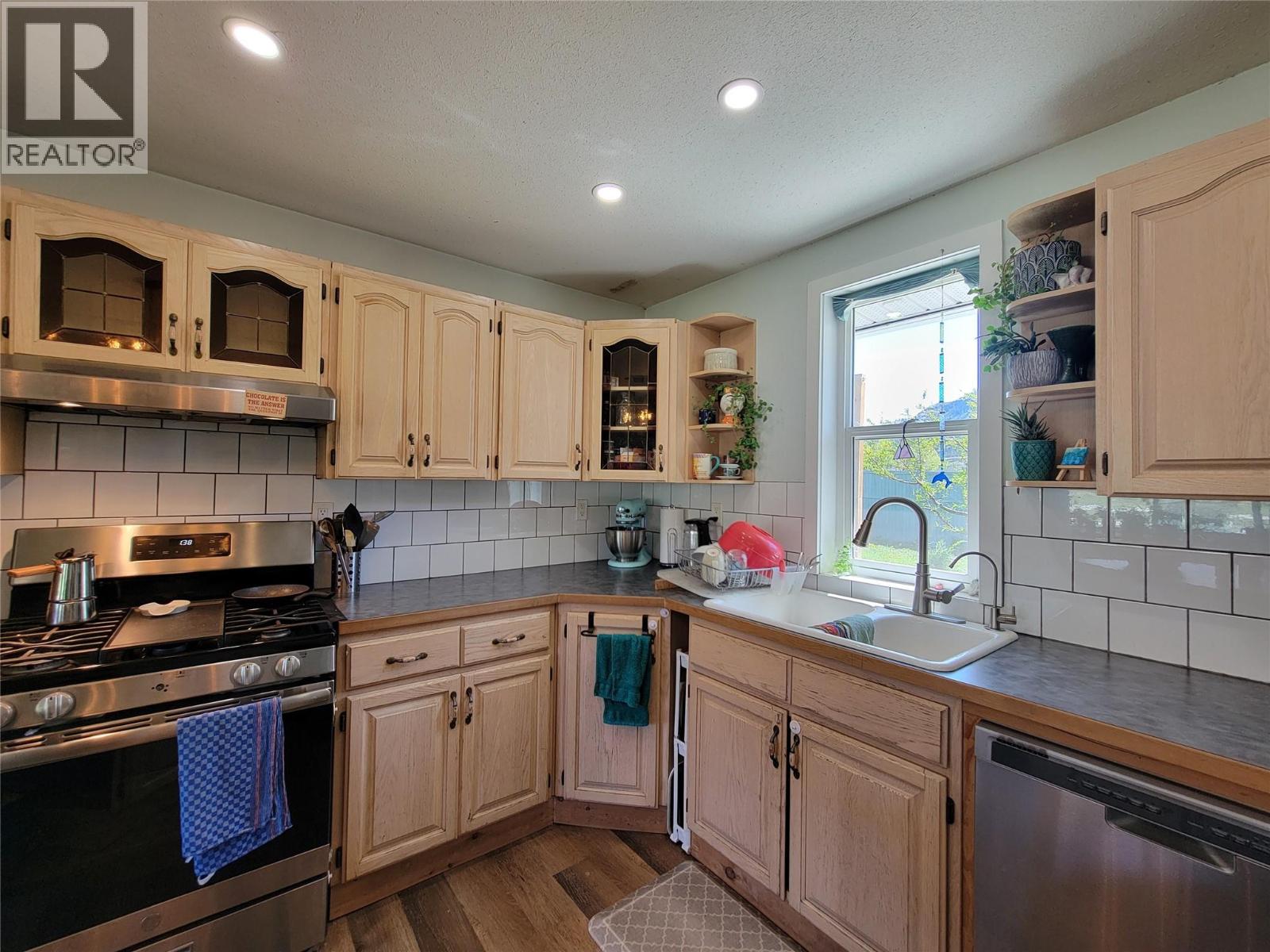 2626 Highway 3, Keremeos, British Columbia  V0X 1N5 - Photo 55 - 10385416