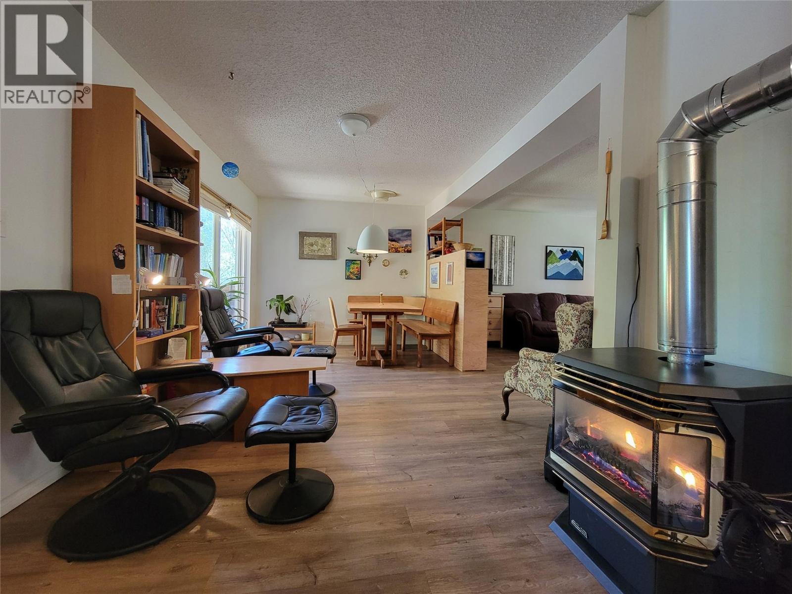 2626 Highway 3, Keremeos, British Columbia  V0X 1N5 - Photo 81 - 10385416