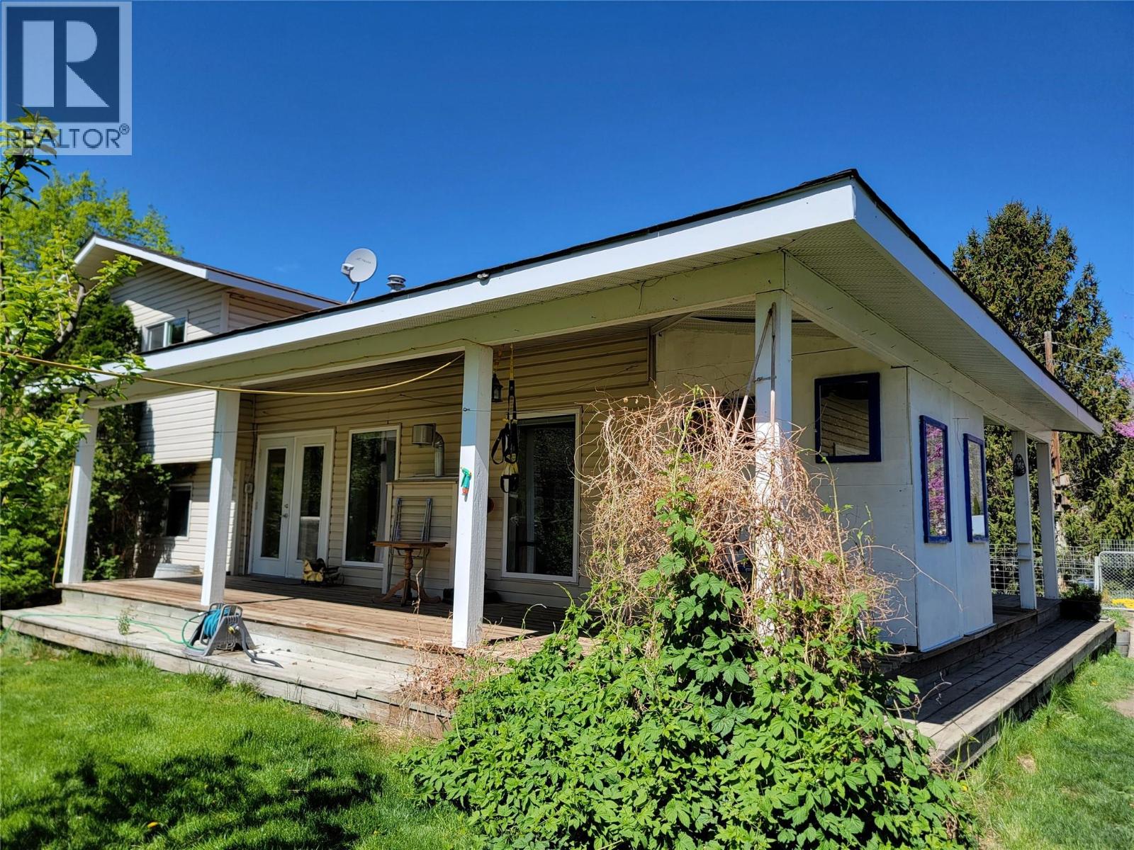 2626 Highway 3, Keremeos, British Columbia  V0X 1N5 - Photo 10 - 10385400