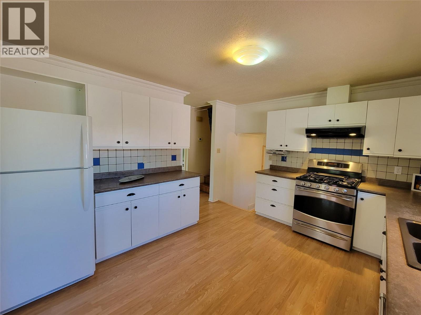 2626 Highway 3, Keremeos, British Columbia  V0X 1N5 - Photo 26 - 10385400