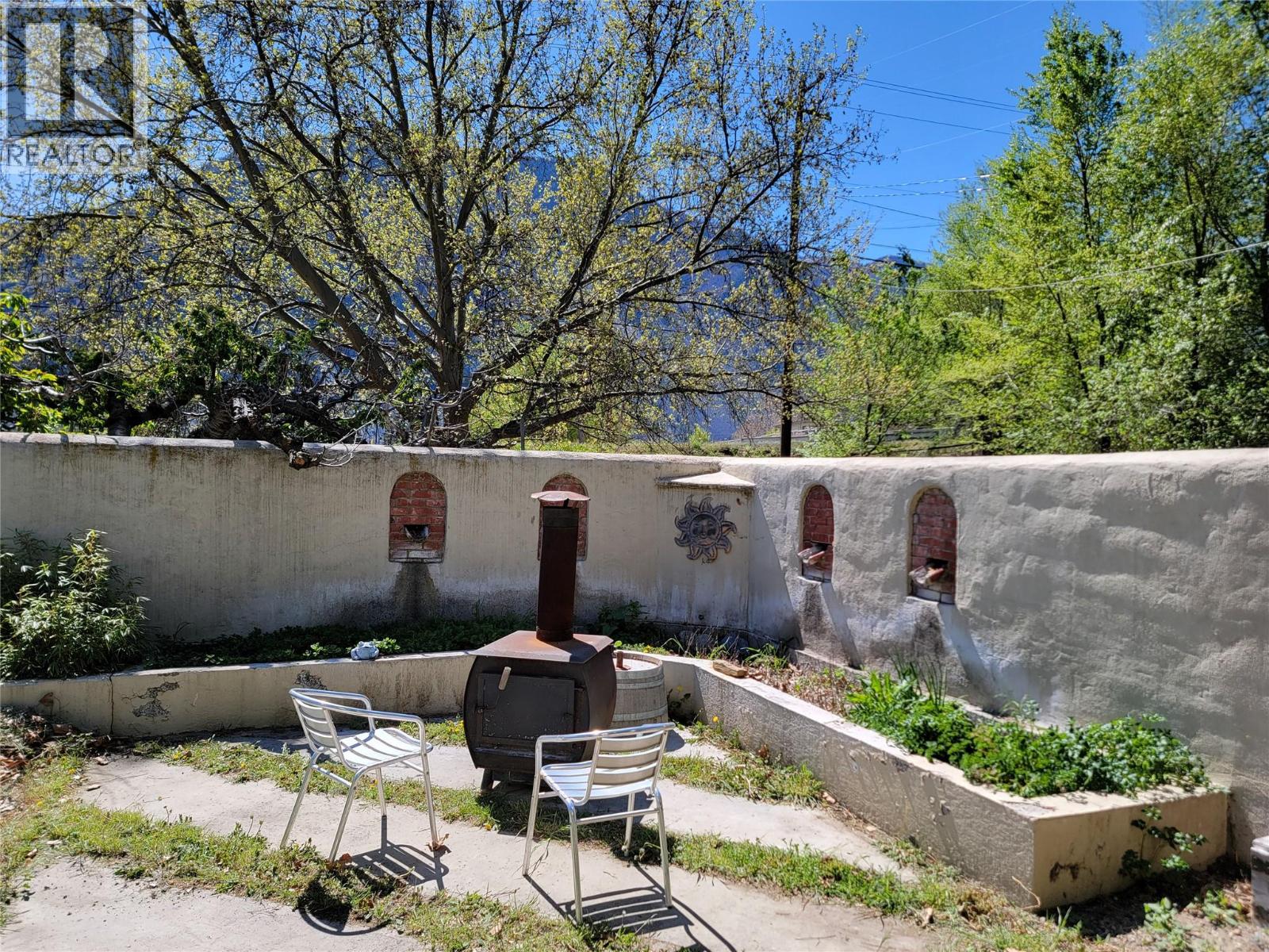 2626 Highway 3, Keremeos, British Columbia  V0X 1N5 - Photo 34 - 10385400