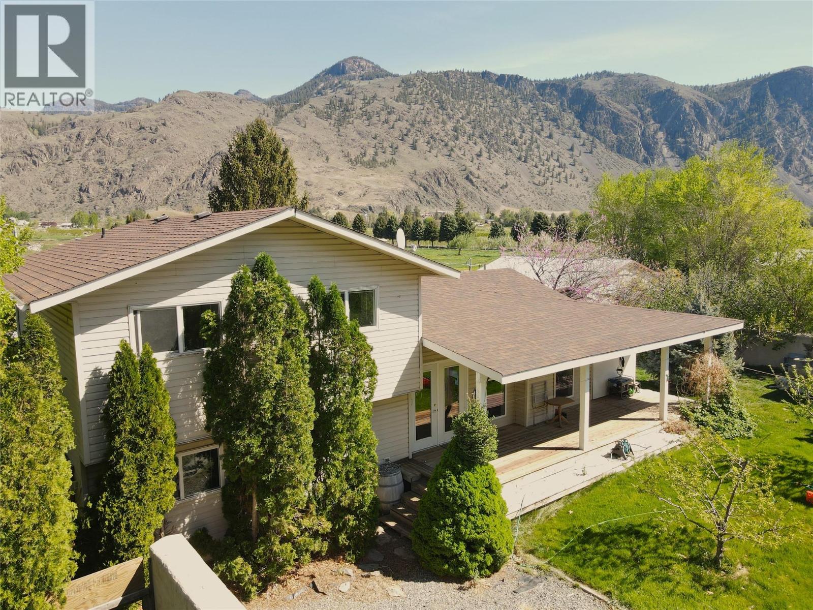 2626 Highway 3, Keremeos, British Columbia  V0X 1N5 - Photo 4 - 10385400