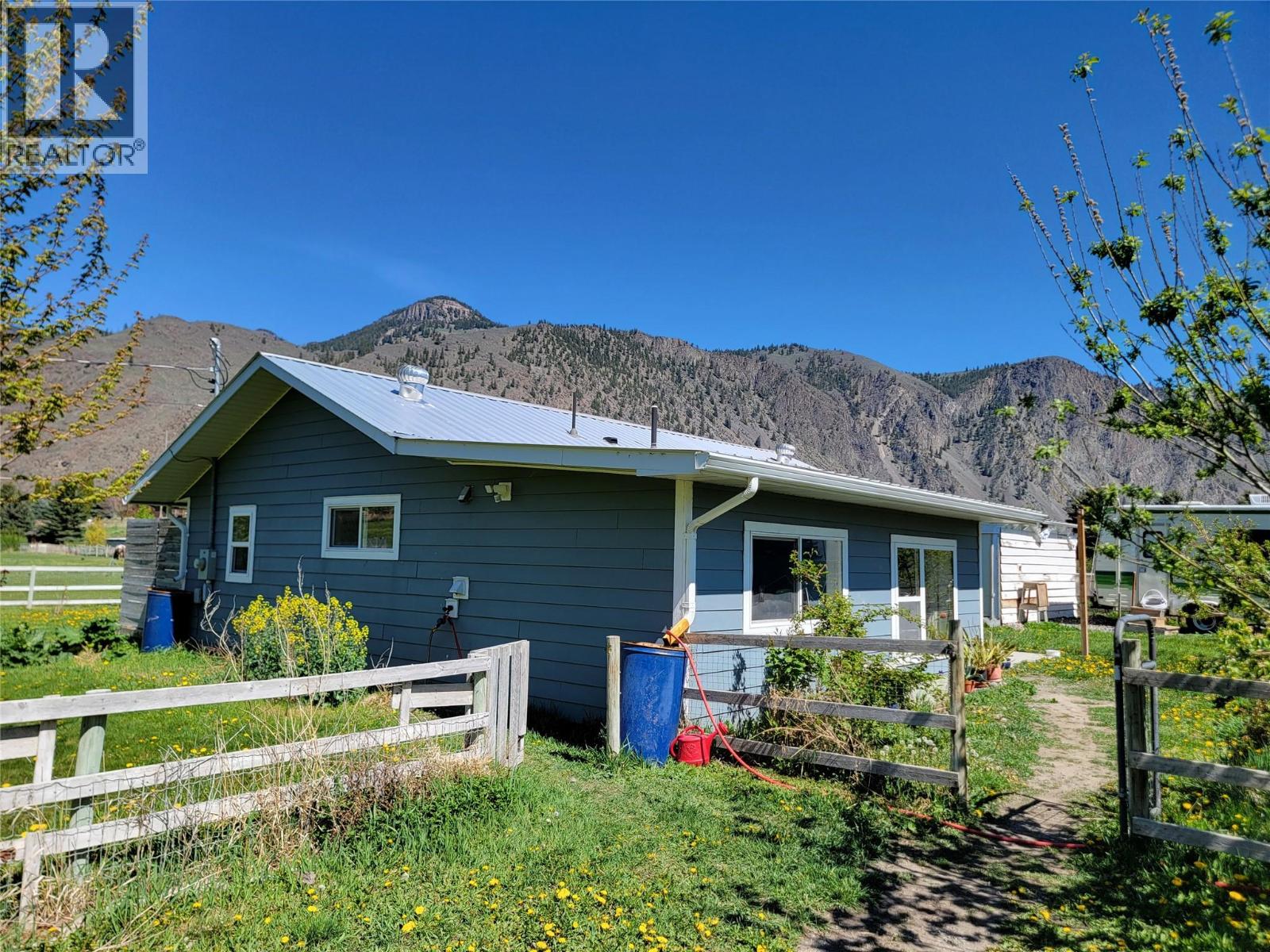 2626 Highway 3, Keremeos, British Columbia  V0X 1N5 - Photo 46 - 10385400