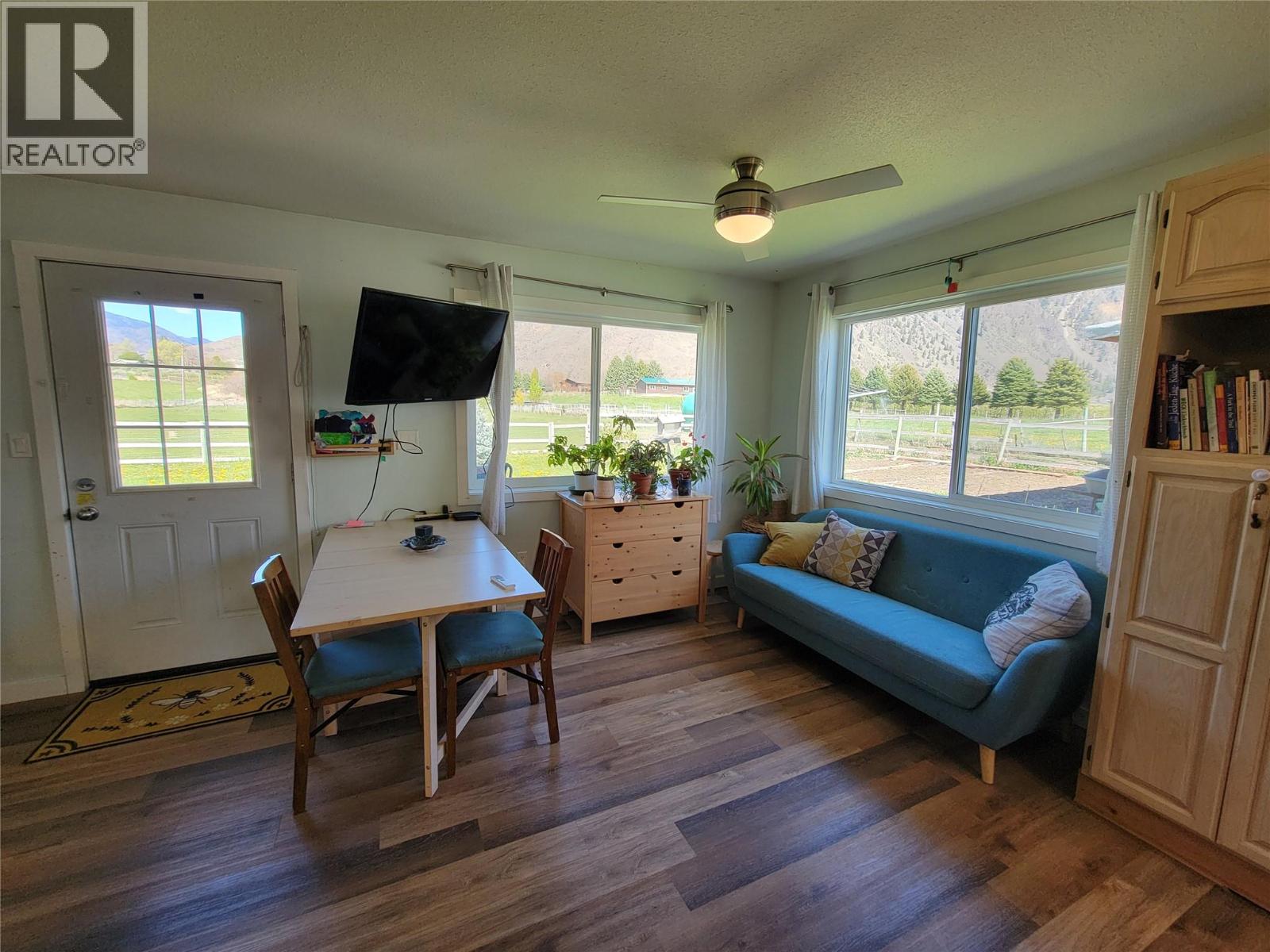 2626 Highway 3, Keremeos, British Columbia  V0X 1N5 - Photo 57 - 10385400