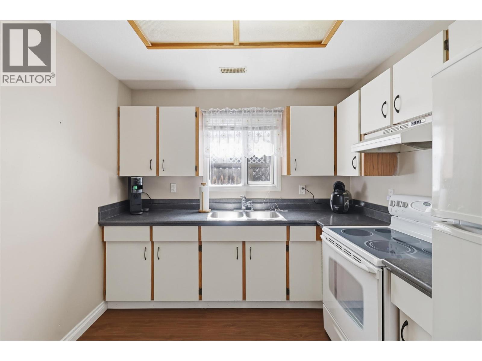 1165 13th Street, Kamloops, British Columbia  V2B 8K4 - Photo 56 - 10385418
