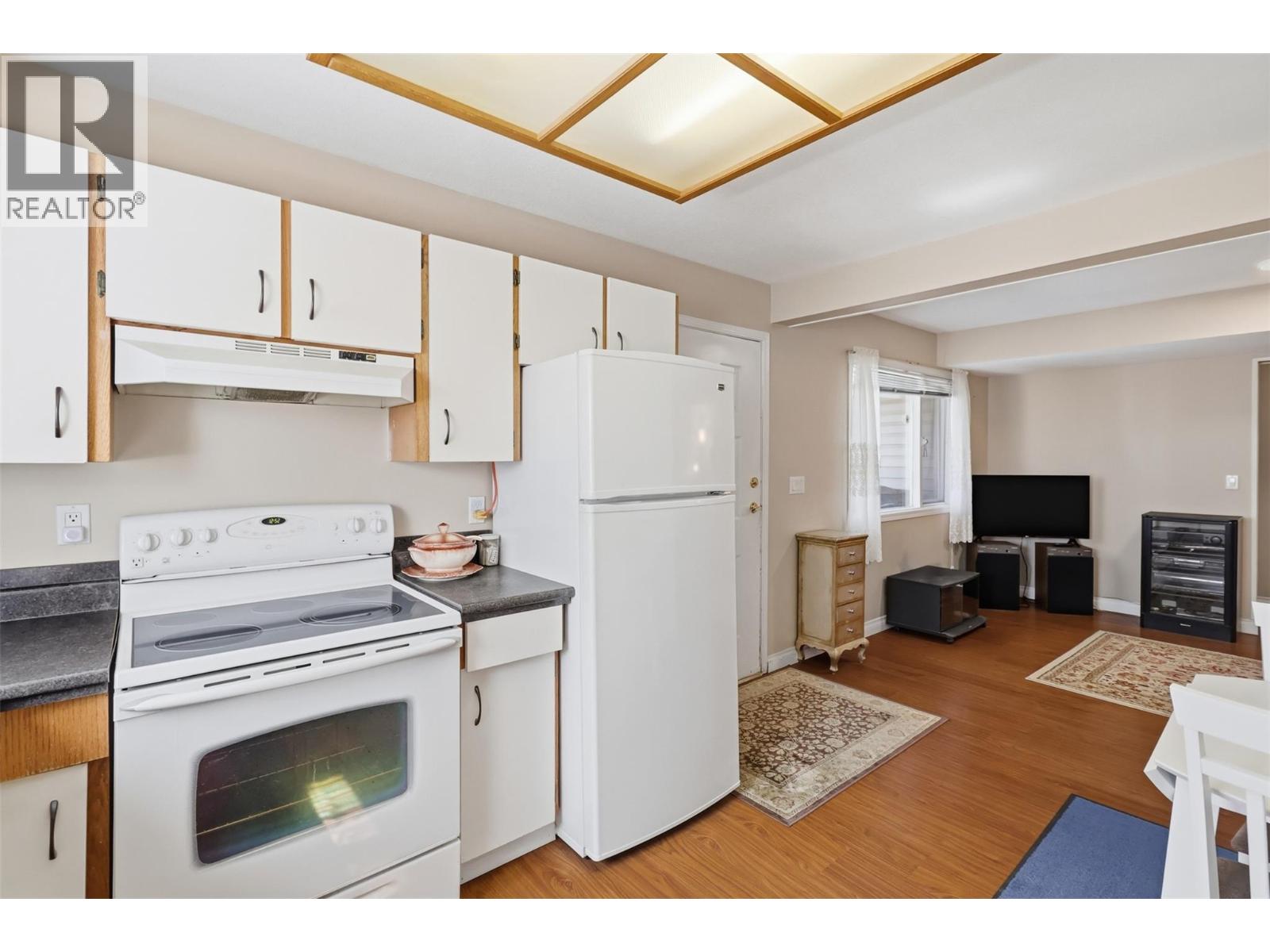 1165 13th Street, Kamloops, British Columbia  V2B 8K4 - Photo 57 - 10385418