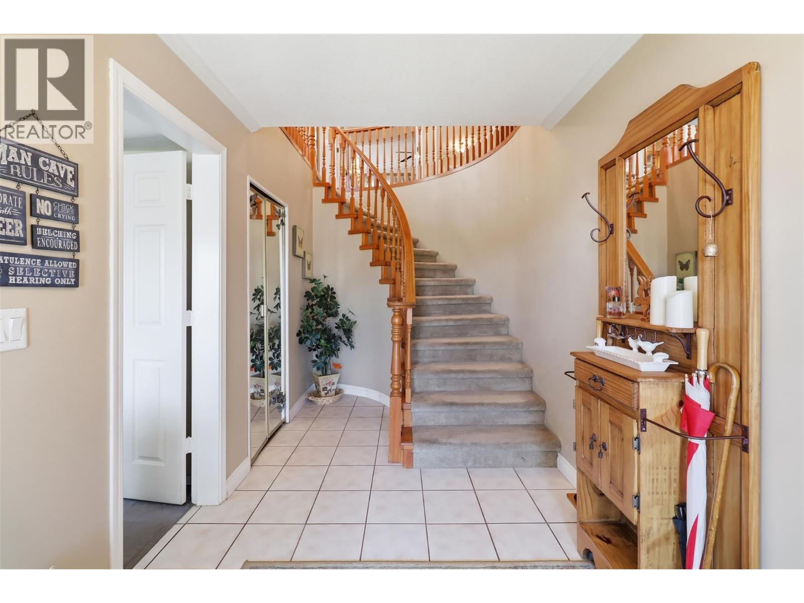 1165 13th Street, Kamloops, British Columbia  V2B 8K4 - Photo 6 - 10385418
