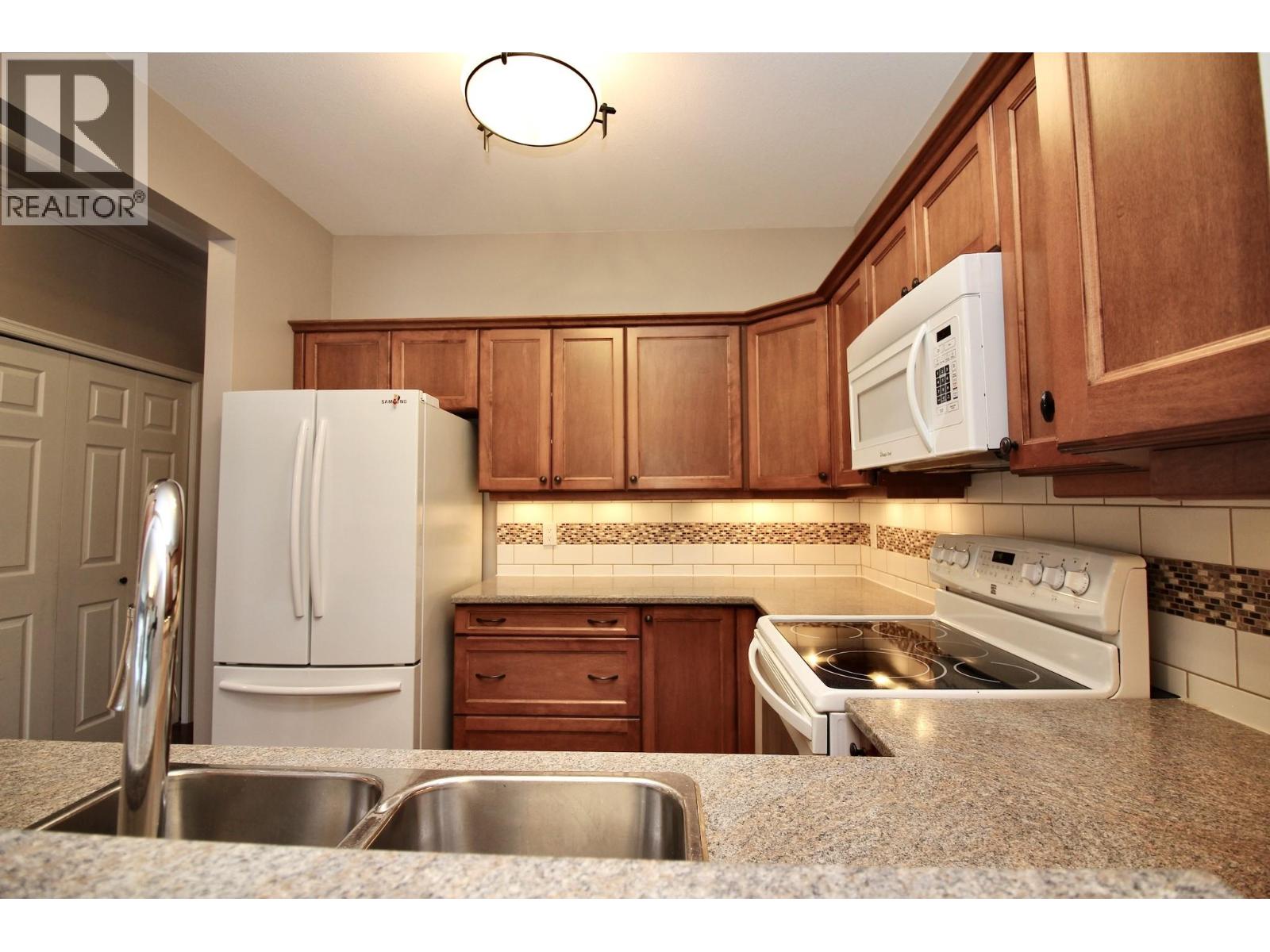 877 Klo Road Unit# 123, Kelowna, British Columbia  V1Y 9R1 - Photo 8 - 10385349