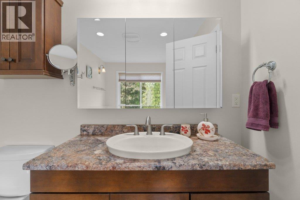 4501 44 Avenue Nw, Salmon Arm, British Columbia  V1E 3A7 - Photo 30 - 10385377
