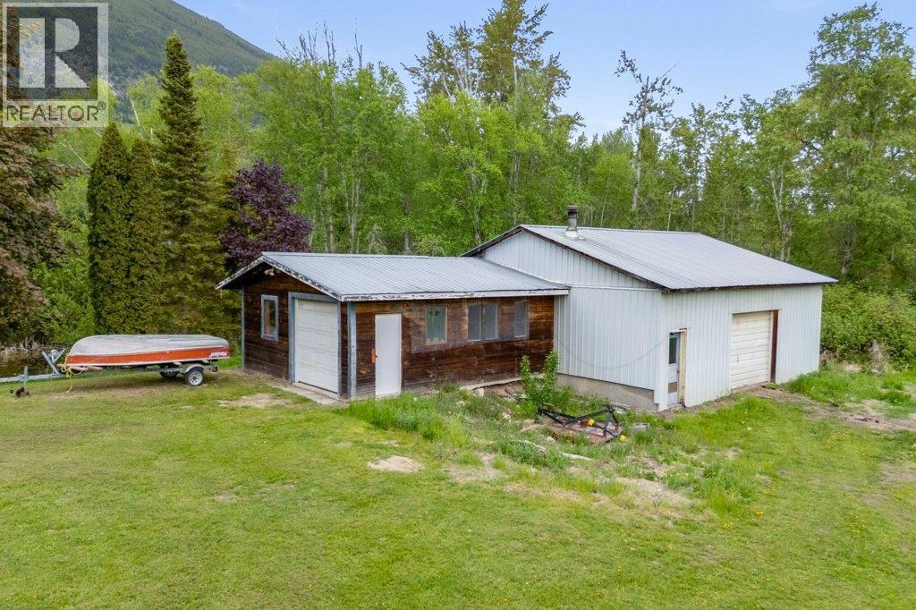 4501 44 Avenue Nw, Salmon Arm, British Columbia  V1E 3A7 - Photo 54 - 10385377