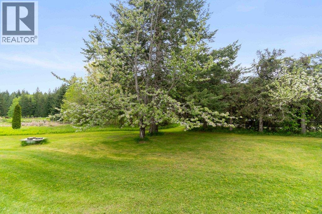 4501 44 Avenue Nw, Salmon Arm, British Columbia  V1E 3A7 - Photo 71 - 10385377