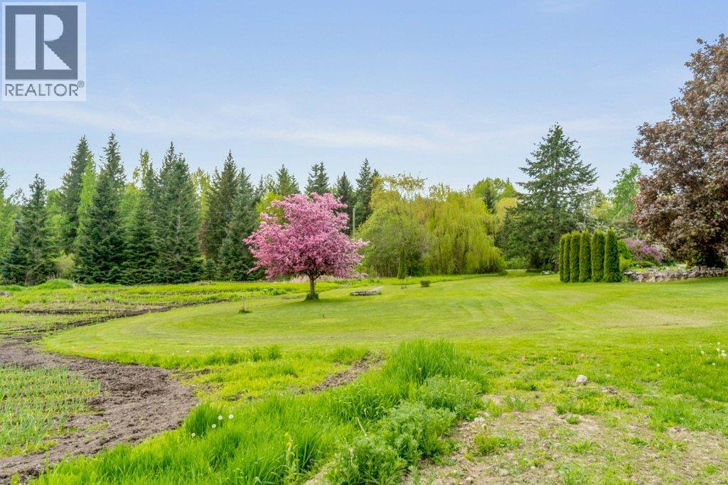 4501 44 Avenue Nw, Salmon Arm, British Columbia  V1E 3A7 - Photo 73 - 10385377