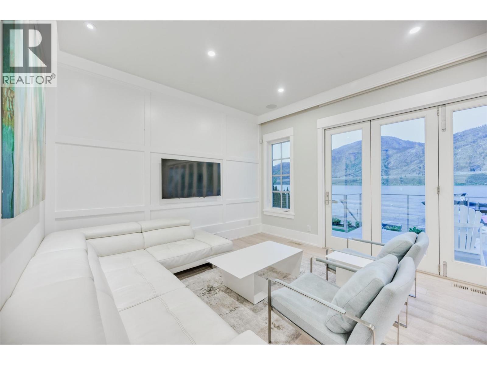 9413 Spartan Drive, Osoyoos, British Columbia  V0H 1V2 - Photo 17 - 10385230