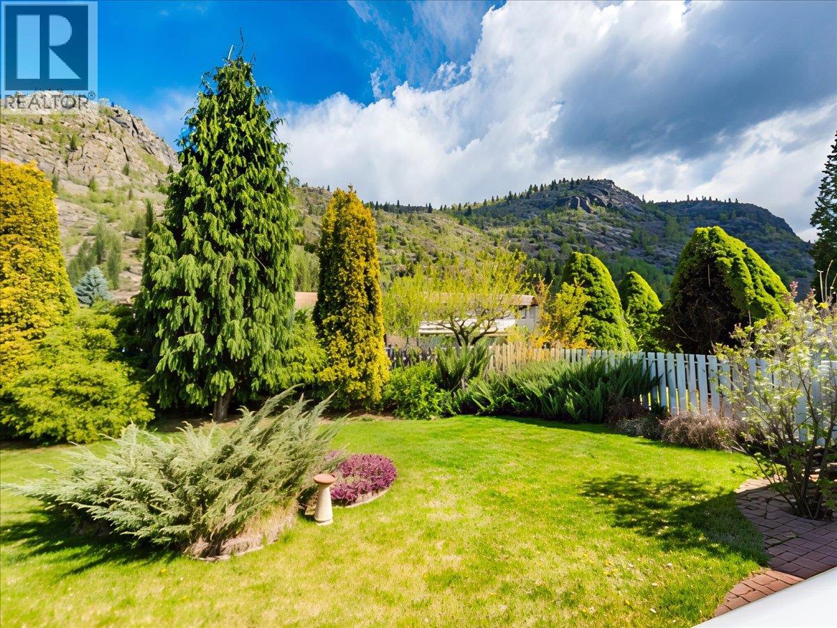 3833 Dogwood Drive, Trail, British Columbia  V1R 2V4 - Photo 38 - 10385437