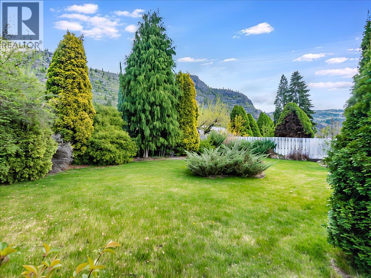 3833 Dogwood Drive, Trail, British Columbia  V1R 2V4 - Photo 52 - 10385437