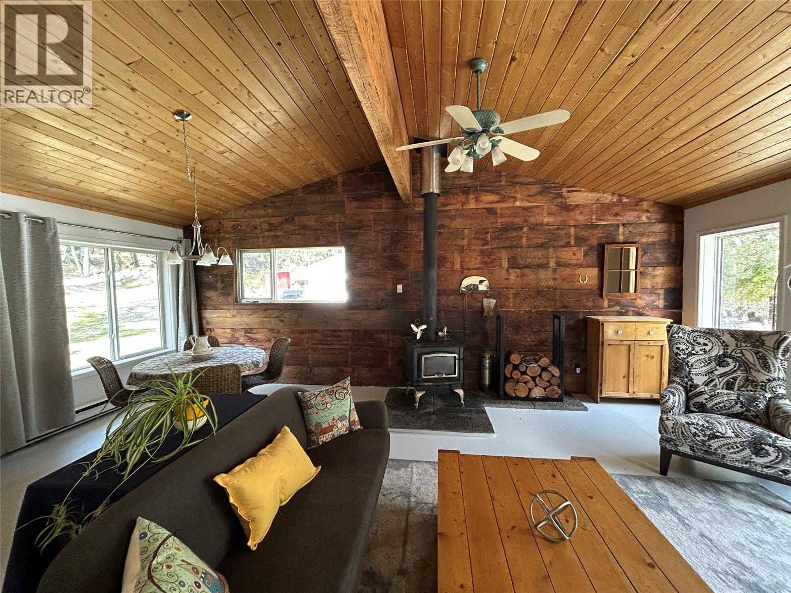 5648 Lazy Lake Road, Wasa, British Columbia  V0B 2K0 - Photo 23 - 10385067