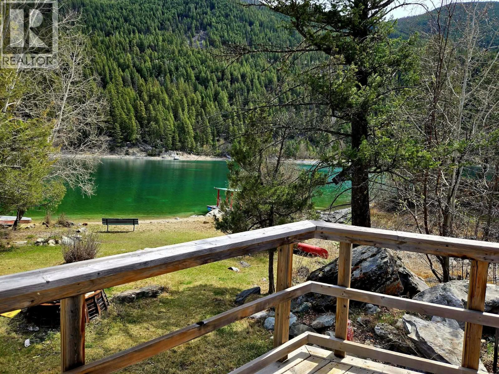 5648 Lazy Lake Road, Wasa, British Columbia  V0B 2K0 - Photo 40 - 10385067
