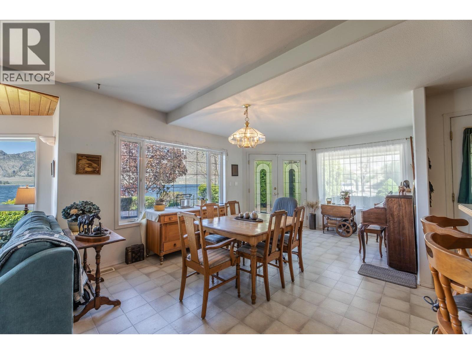 8405 104th Avenue, Osoyoos, British Columbia  V0H 1V2 - Photo 6 - 10385407