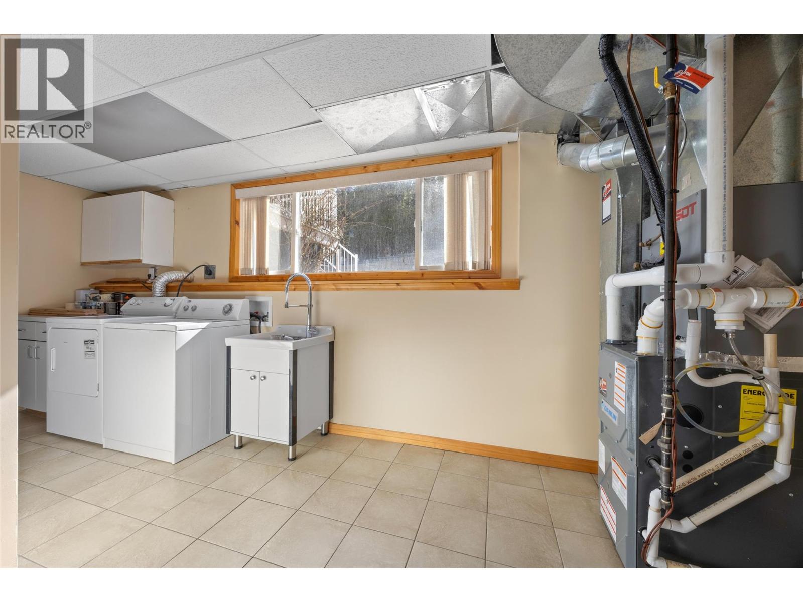 1667 Springhaven Place, Kamloops, British Columbia  V2E 1C7 - Photo 30 - 10385164