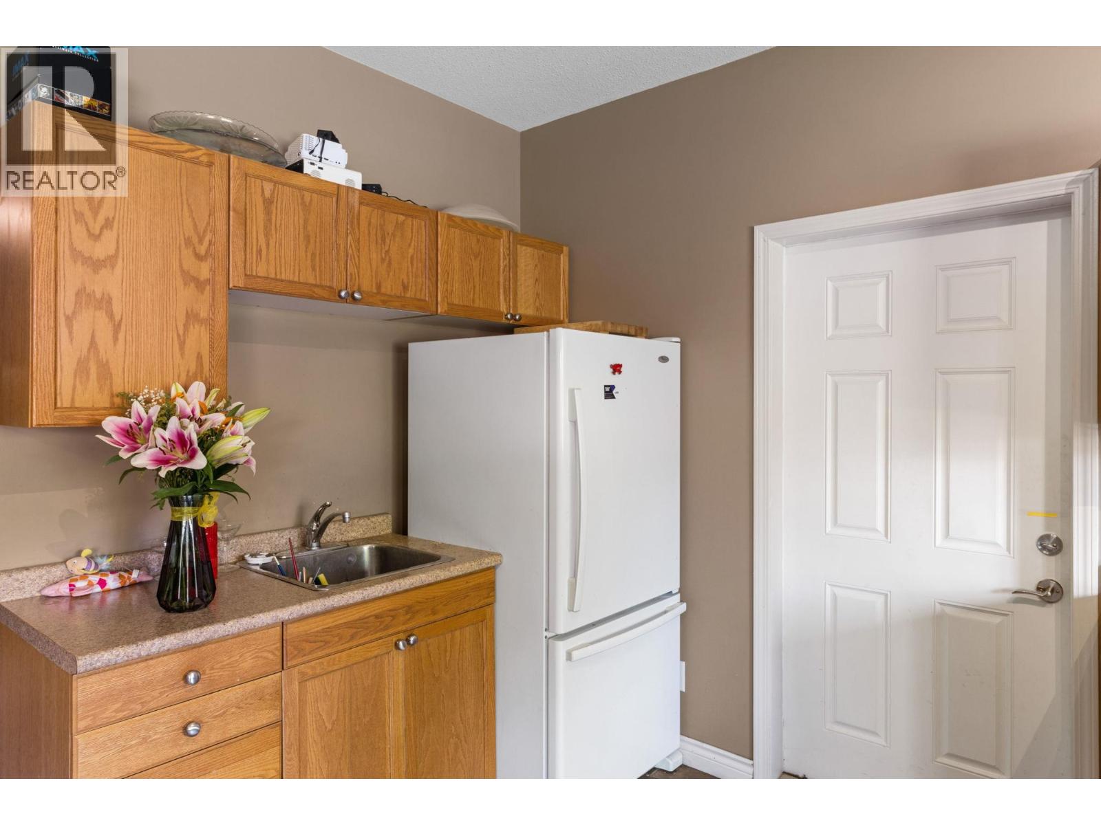 534 South Crest Drive, Kelowna, British Columbia  V1W 4W8 - Photo 25 - 10385121