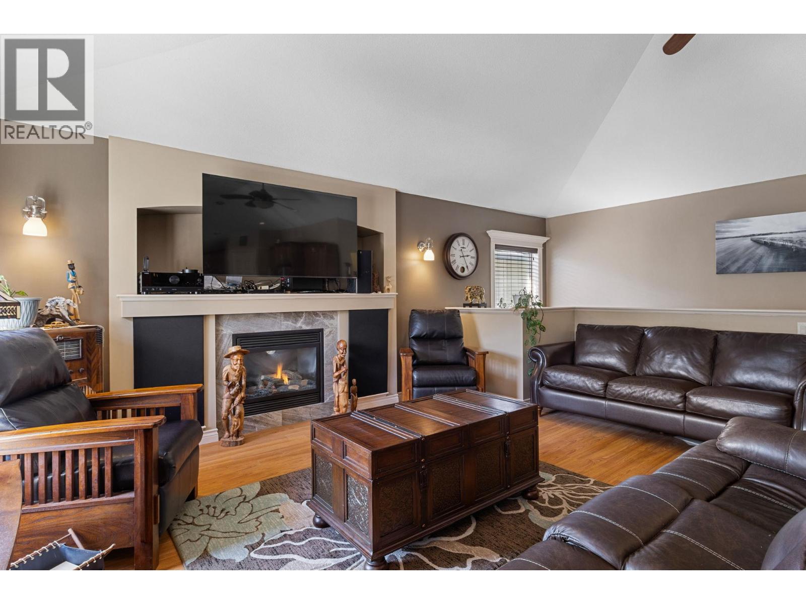 534 South Crest Drive, Kelowna, British Columbia  V1W 4W8 - Photo 7 - 10385121