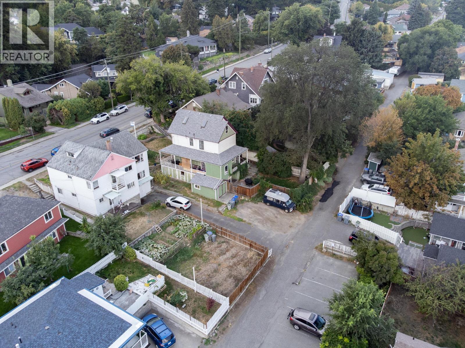 32 Battle Street W, Kamloops, British Columbia  V2C 1G6 - Photo 3 - 10385043