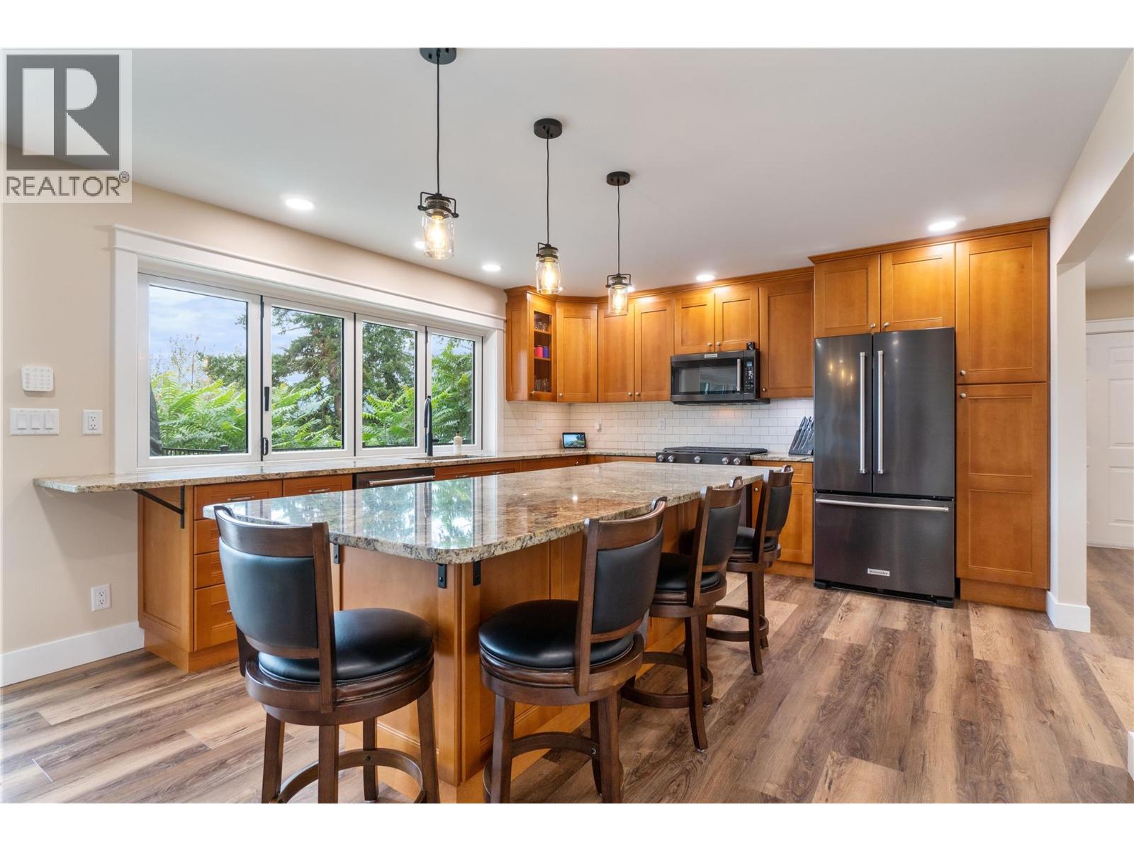 3304 Gray Road, Blind Bay, British Columbia  V0E 1H1 - Photo 11 - 10385423