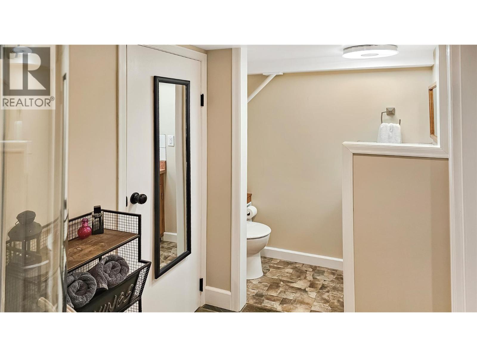 3304 Gray Road, Blind Bay, British Columbia  V0E 1H1 - Photo 26 - 10385423