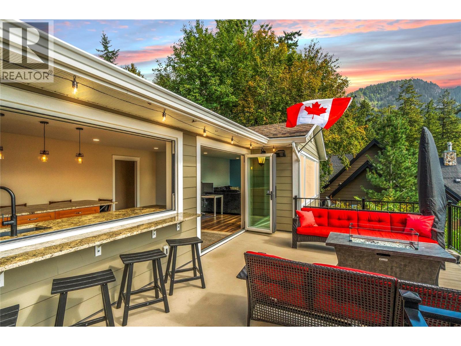 3304 Gray Road, Blind Bay, British Columbia  V0E 1H1 - Photo 6 - 10385423