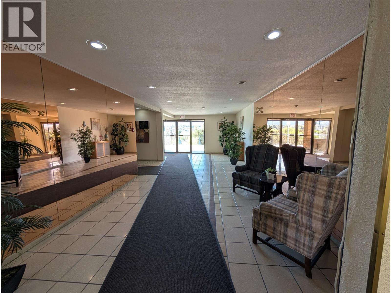 3901 32 Avenue Unit# 414, Vernon, British Columbia  V1T 8M3 - Photo 2 - 10384301