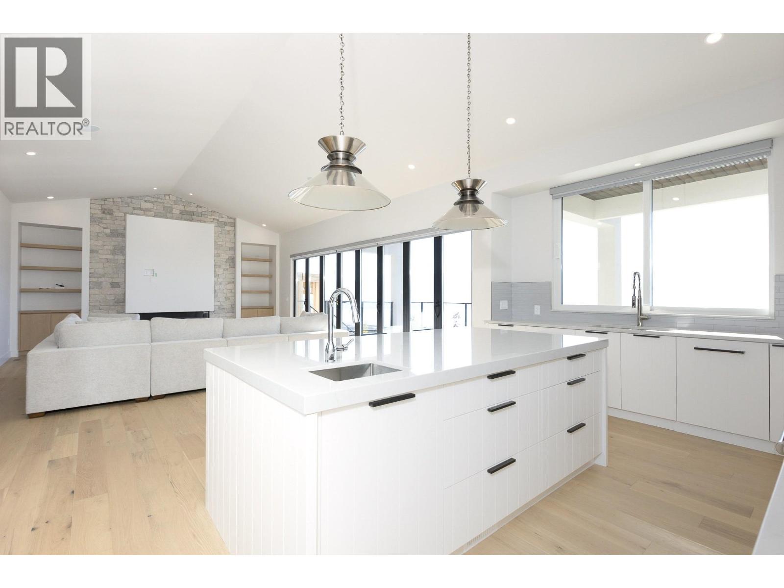 1403 Vineyard Drive, West Kelowna, British Columbia  V4T 3H9 - Photo 26 - 10385284