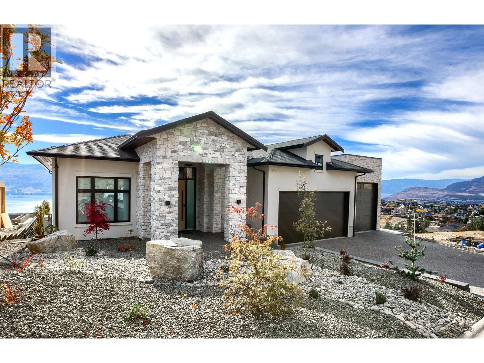 1403 Vineyard Drive, West Kelowna, British Columbia  V4T 3H9 - Photo 3 - 10385284