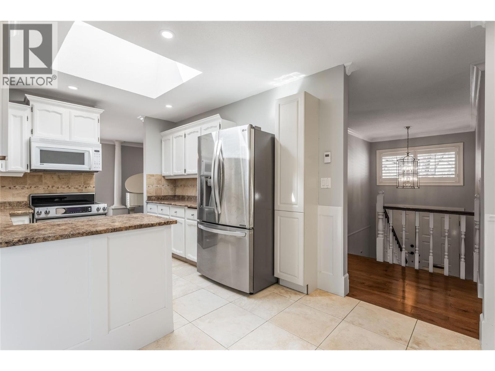 2615 Grenfell Road, Kelowna, British Columbia  V1Y 3C9 - Photo 14 - 10383155