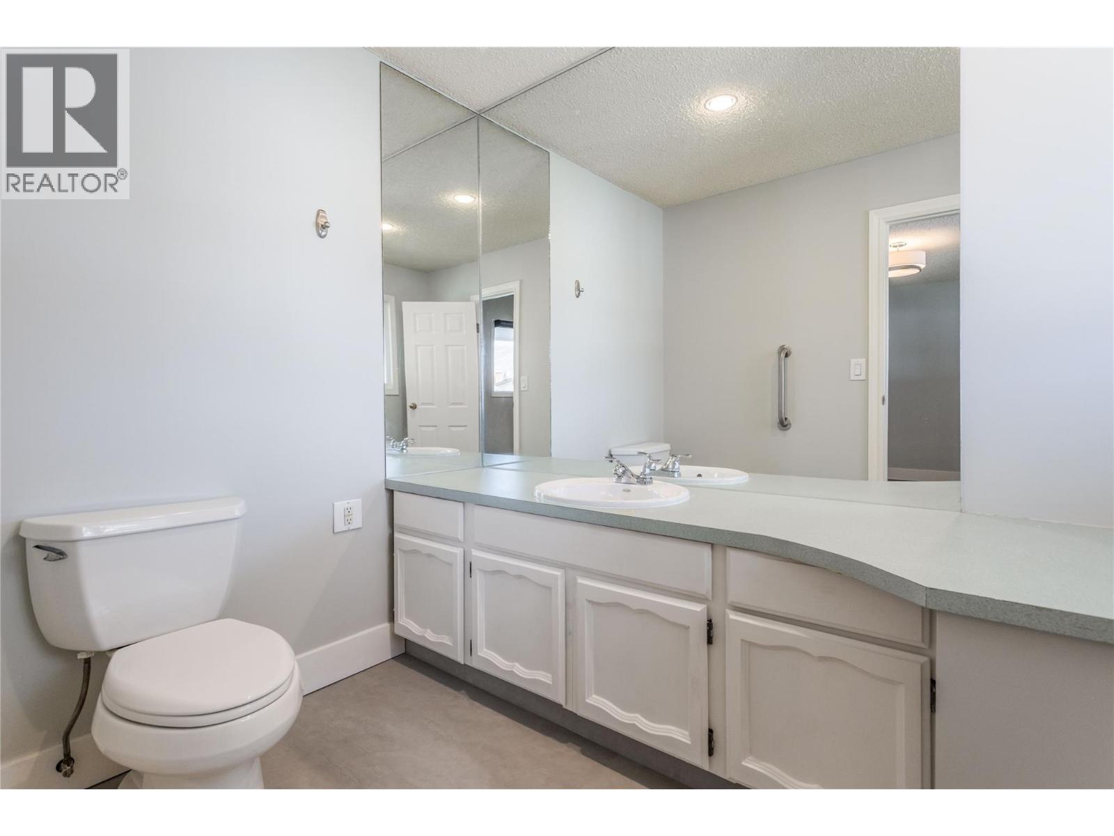 2615 Grenfell Road, Kelowna, British Columbia  V1Y 3C9 - Photo 22 - 10383155
