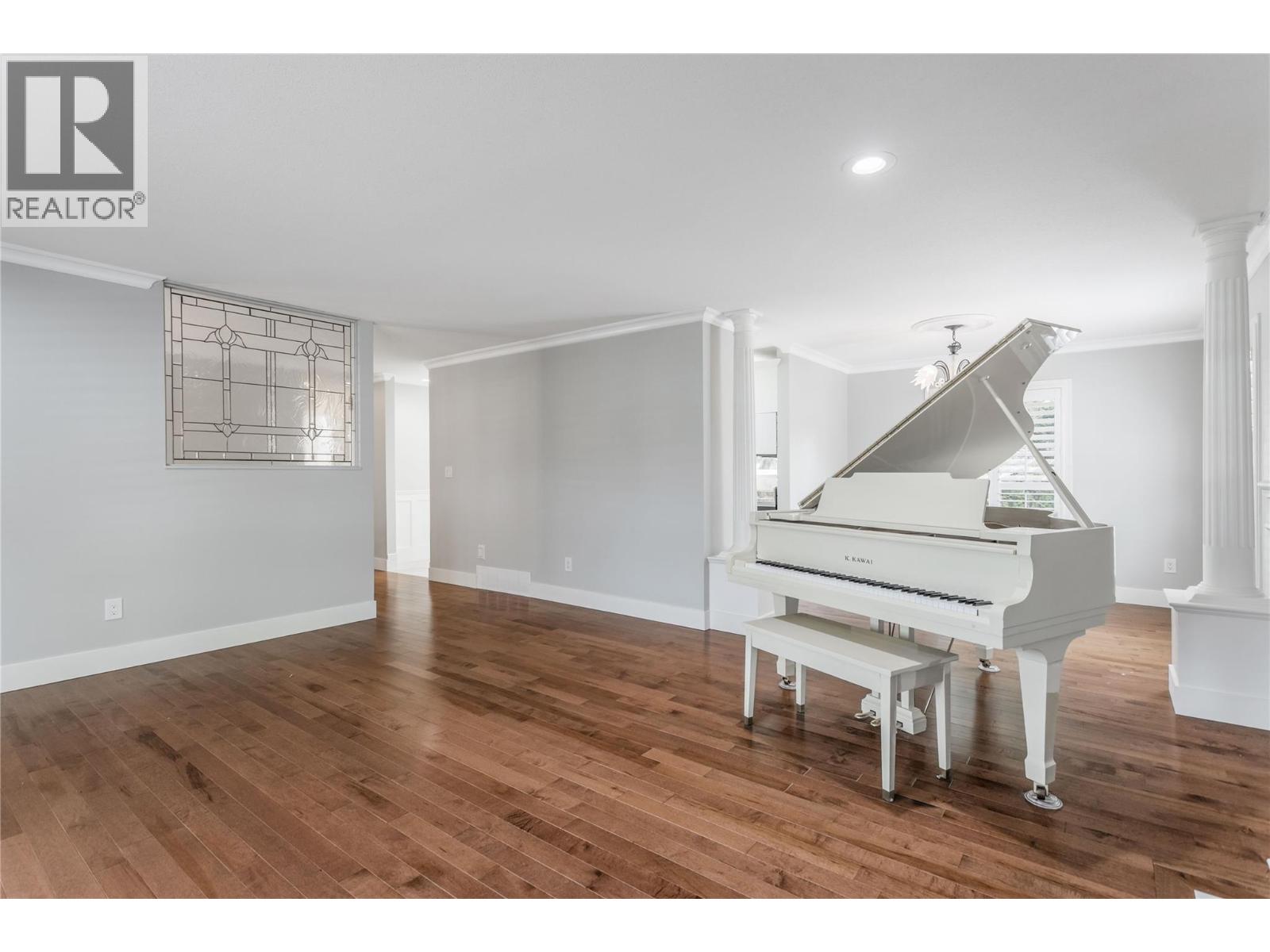 2615 Grenfell Road, Kelowna, British Columbia  V1Y 3C9 - Photo 8 - 10383155