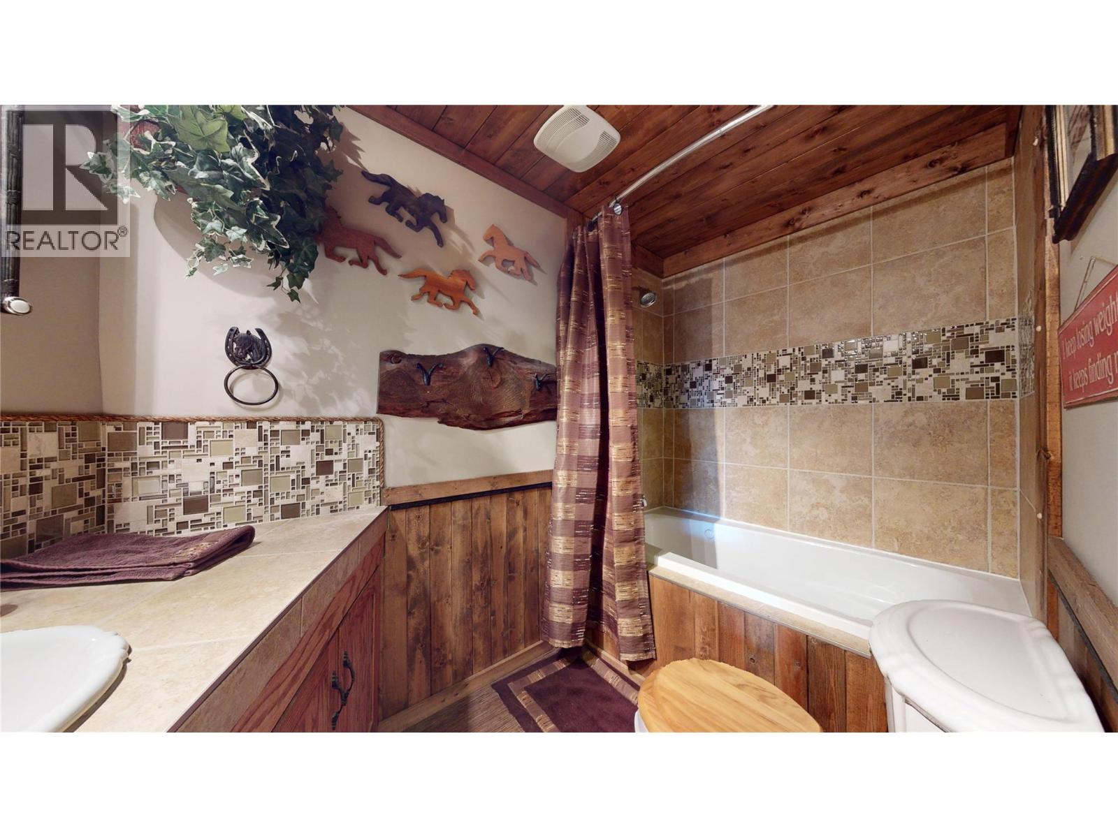 6209 Mission Road, Cranbrook, British Columbia  V1C 7B7 - Photo 26 - 10383115