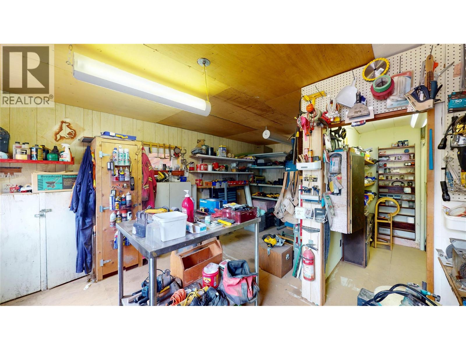 6209 Mission Road, Cranbrook, British Columbia  V1C 7B7 - Photo 41 - 10383115
