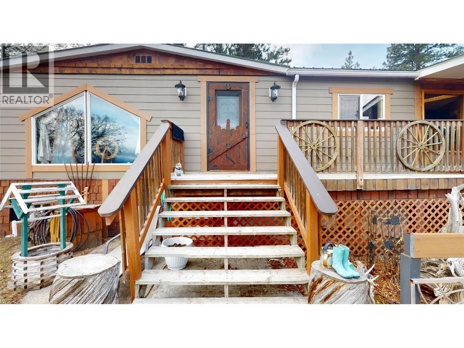 6209 Mission Road, Cranbrook, British Columbia  V1C 7B7 - Photo 9 - 10383115