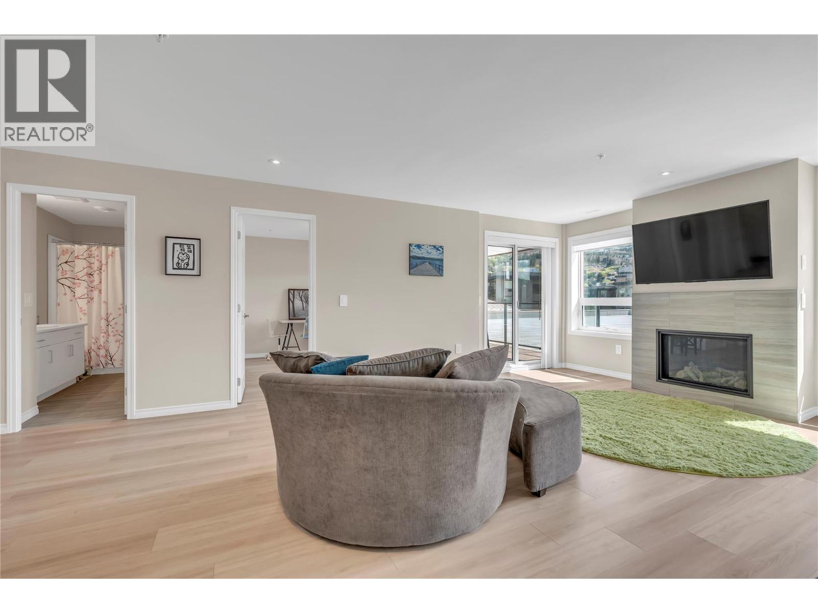 3362 Skaha Lake Road Unit# 306, Penticton, British Columbia  V2A 0J2 - Photo 10 - 10385324