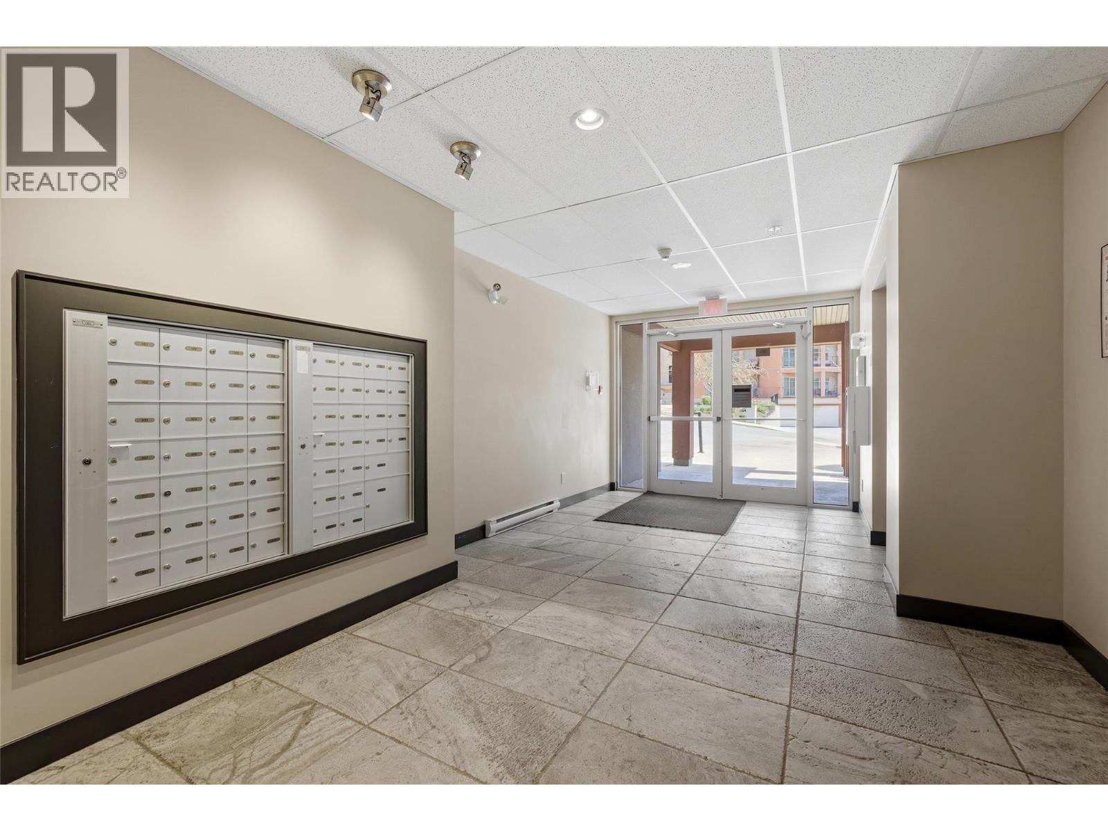 3220 Skyview Lane Unit# 205, Westbank, British Columbia  V4T 3J4 - Photo 4 - 10385114