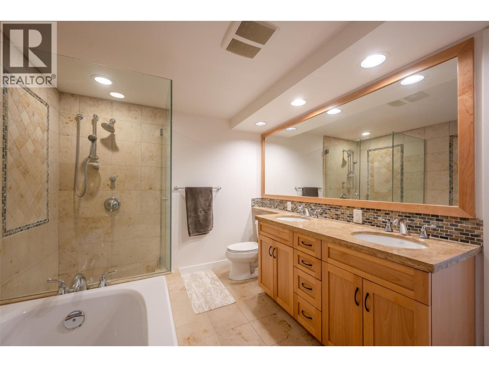 160 Lakeshore Drive W Unit# 401, Penticton, British Columbia  V2A 9C2 - Photo 35 - 10385447