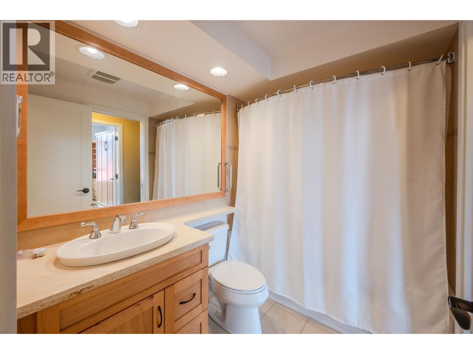 160 Lakeshore Drive W Unit# 401, Penticton, British Columbia  V2A 9C2 - Photo 42 - 10385447