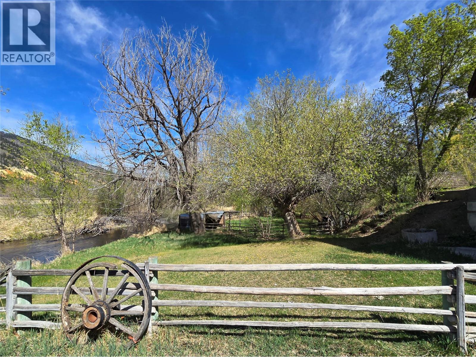 4189 Mickey Frontage Road, Cache Creek, British Columbia  V0K 1H1 - Photo 42 - 10385410