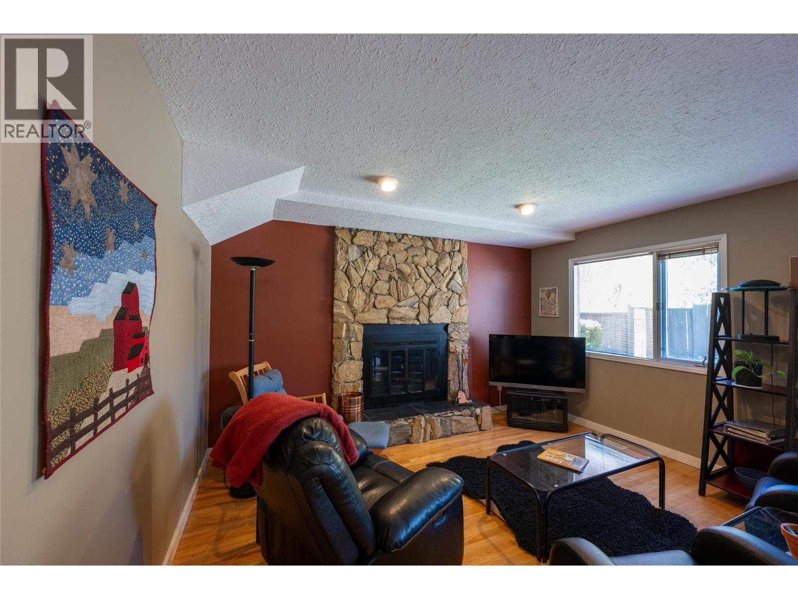 419 Laurier Drive, Kamloops, British Columbia  V1S 1C2 - Photo 5 - 10385042
