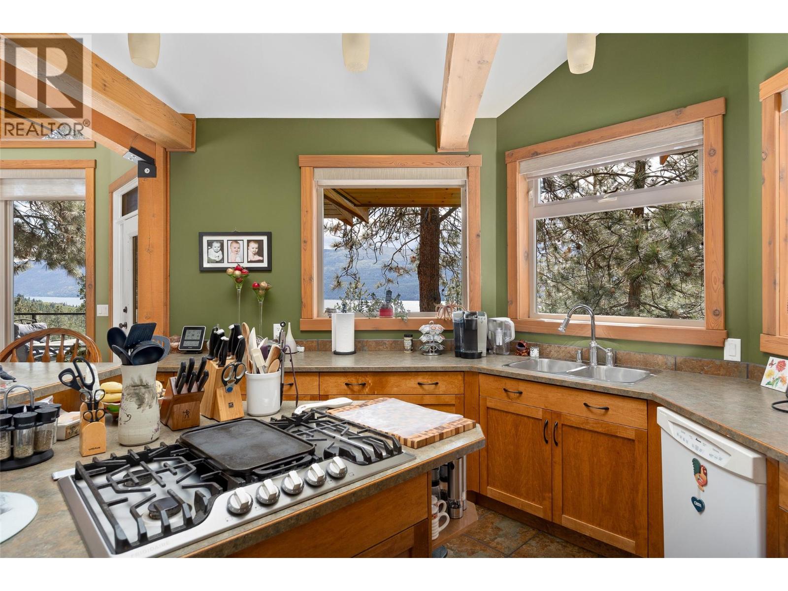 17142 Commonage Road, Lake Country, British Columbia  V4V 1B5 - Photo 17 - 10385256