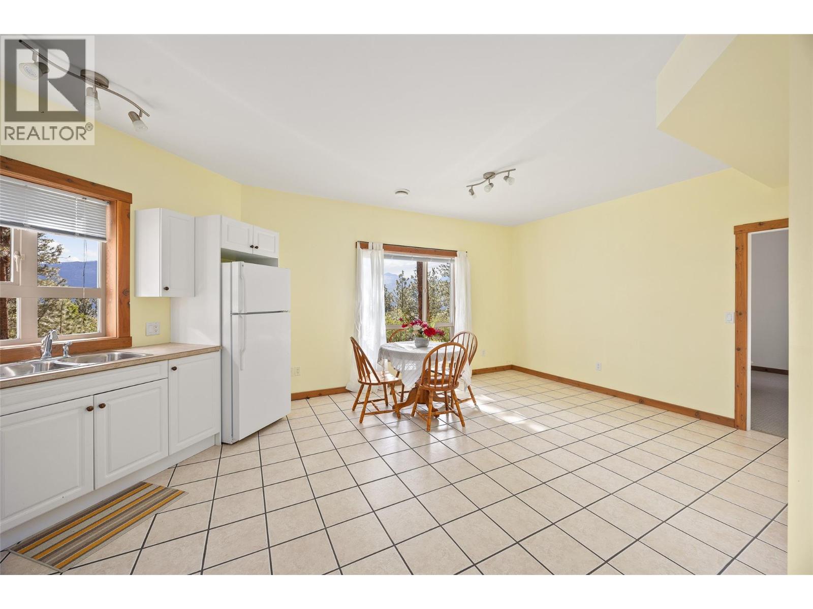 17142 Commonage Road, Lake Country, British Columbia  V4V 1B5 - Photo 39 - 10385256