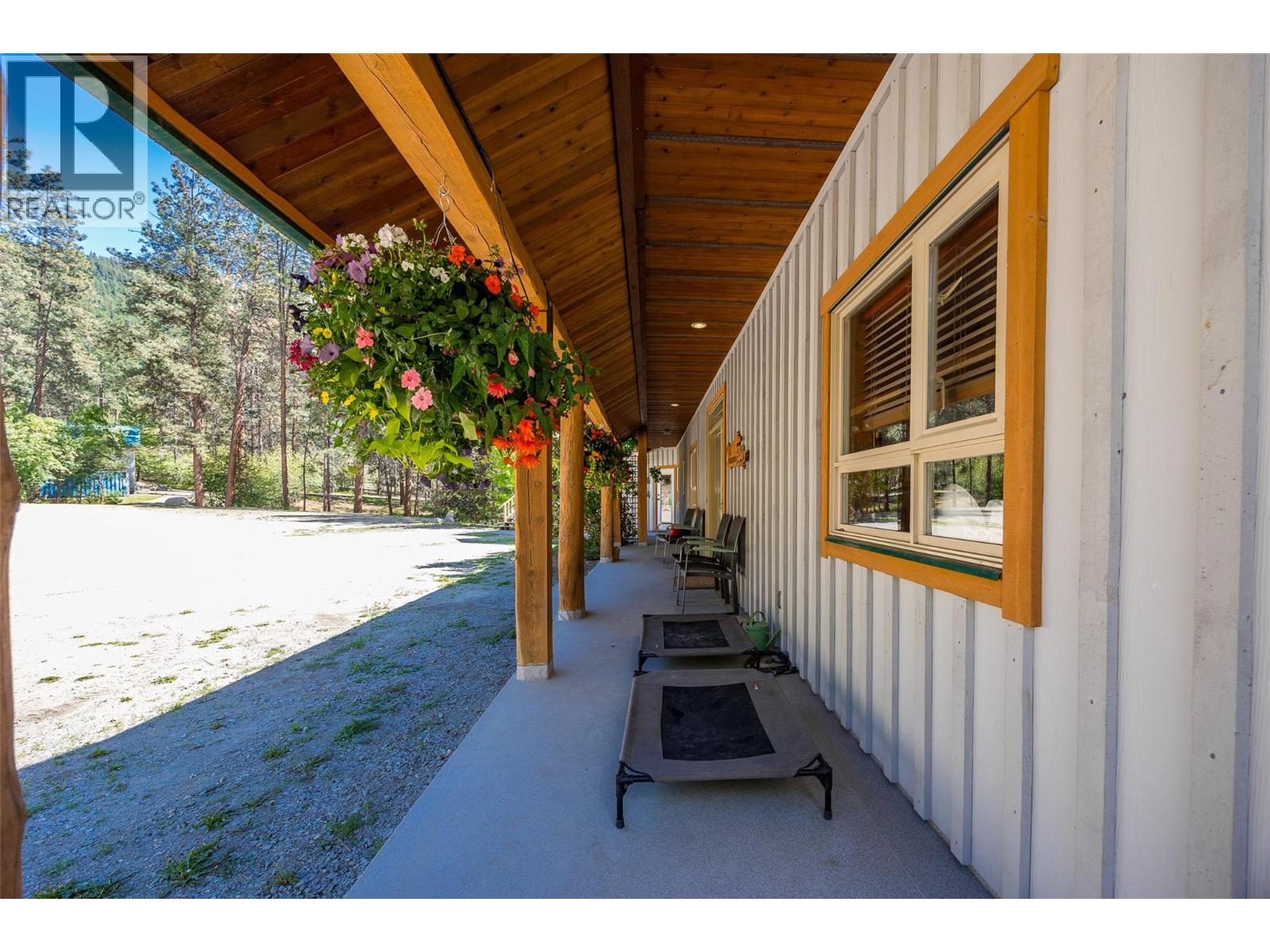 17142 Commonage Road, Lake Country, British Columbia  V4V 1B5 - Photo 42 - 10385256