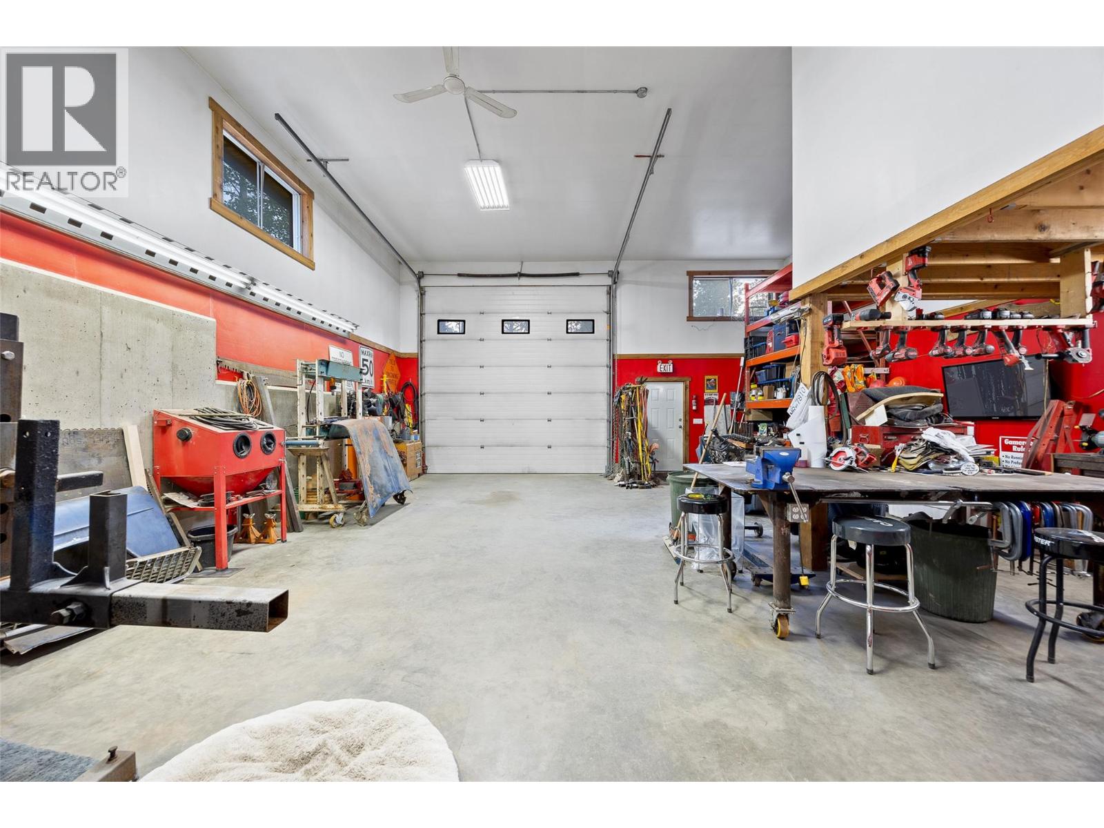 17142 Commonage Road, Lake Country, British Columbia  V4V 1B5 - Photo 54 - 10385256