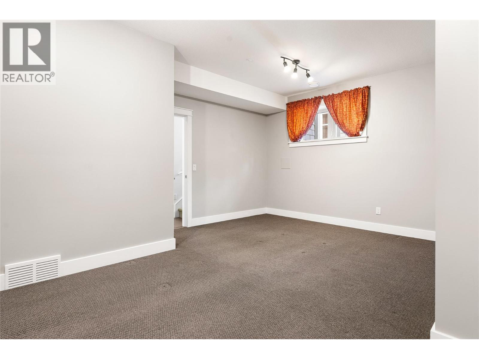 333 Longspoon Drive Unit# 35, Vernon, British Columbia  V1H 2L1 - Photo 21 - 10384913